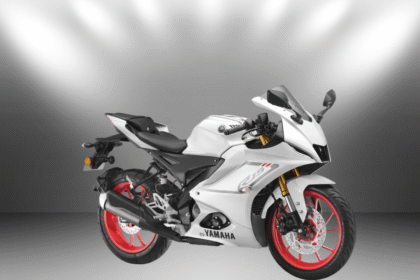 Yamaha R15 V4 155cc BS6